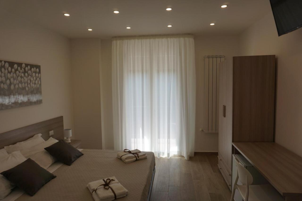 Azzisa Holidays Suite Palermo Luaran gambar
